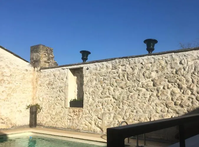 La Maison Blanche A *